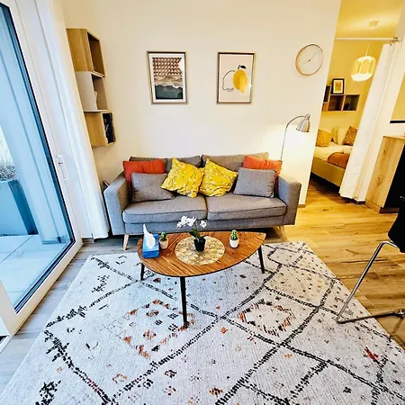 Elegant 1br With Terrace Appartement